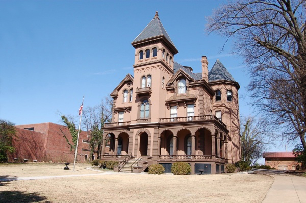 Mallory-Neely House